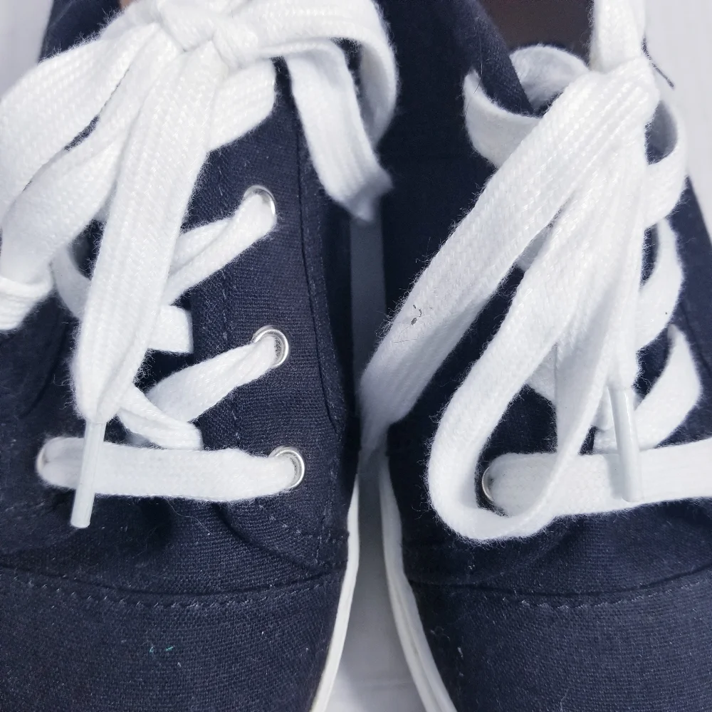 CANDIE'S SMALL PLATFORM CANVAS SHOES SIZE 5 KIDS WOMEN'S SIZE 7